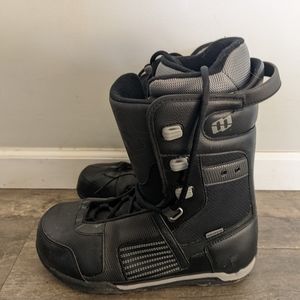 Snowboarding Boots